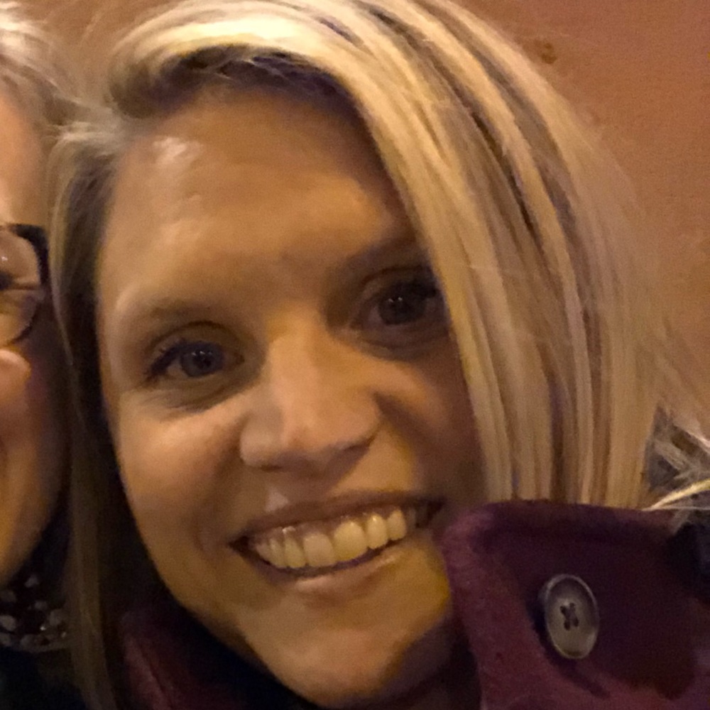 Meet your Posher, Christine
